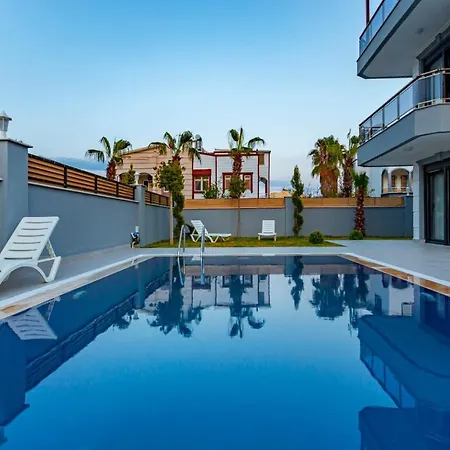 With Jacuzzi, Sauna, And Pool For 7 People In Serik, - Awz 167 וילה