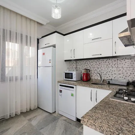 With Jacuzzi, Sauna, And Pool For 7 People In Serik, - Awz 167 וילה באלאק